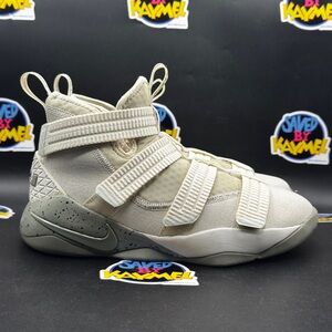 Size 5.5 (GS) - Nike LeBron Soldier 11 High Ivory